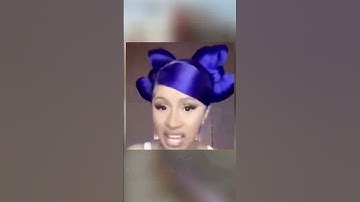 Some head peeks on Apex are crazy ..  #apexlegendsmemes #apexfunny #apexfunnyclips