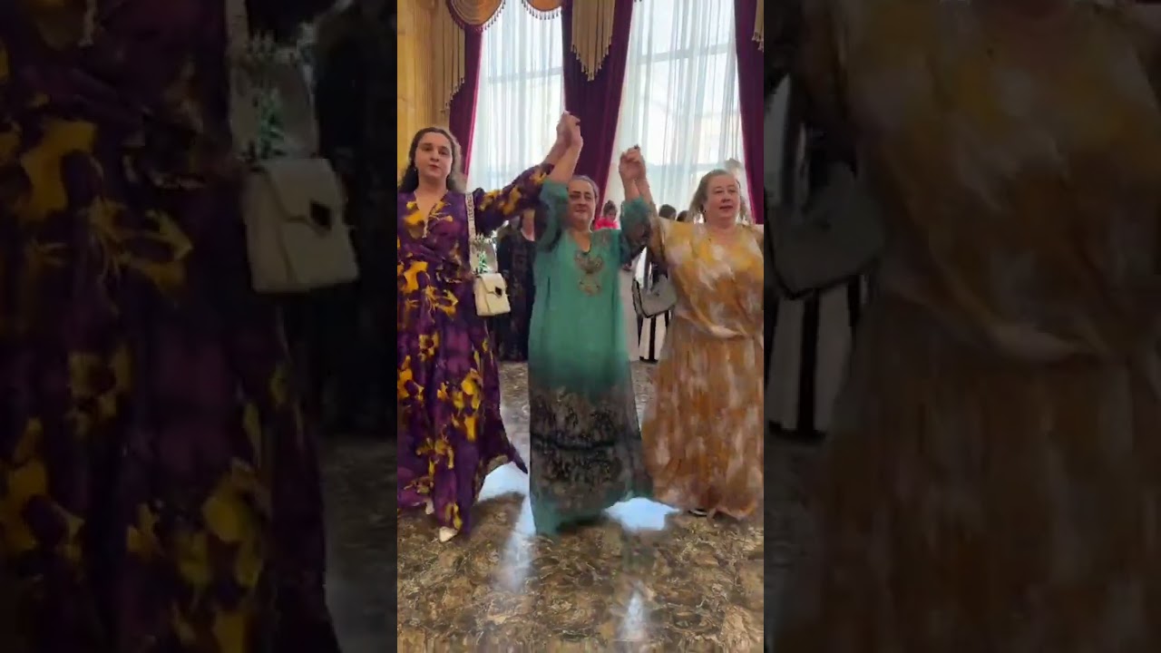 Очень богатая, цыганская свадьба. соседи были в шоке от богатства 