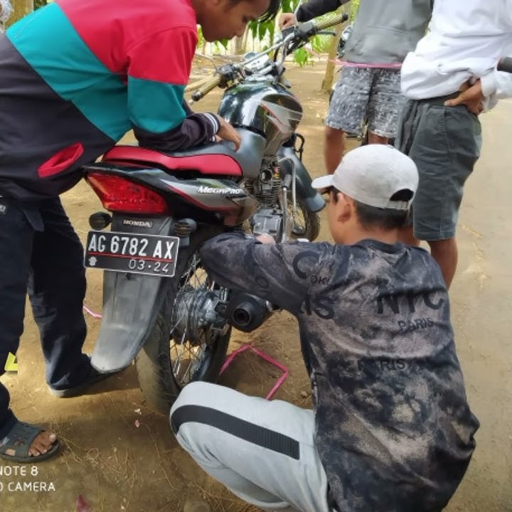 STORY WA MEGAPRO HEREK....