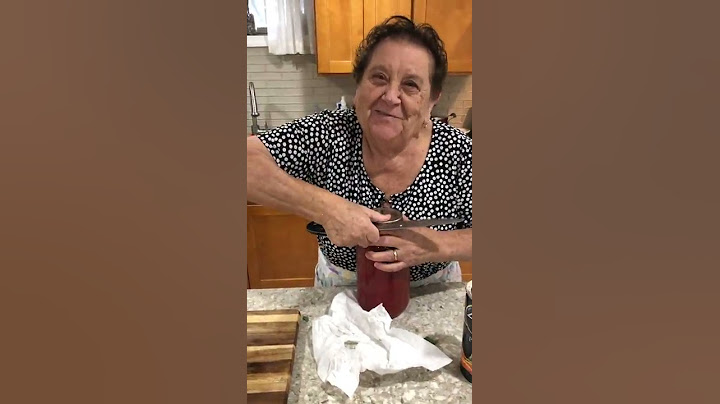 Nonna Pia's Pasta Sauce Recipe!
