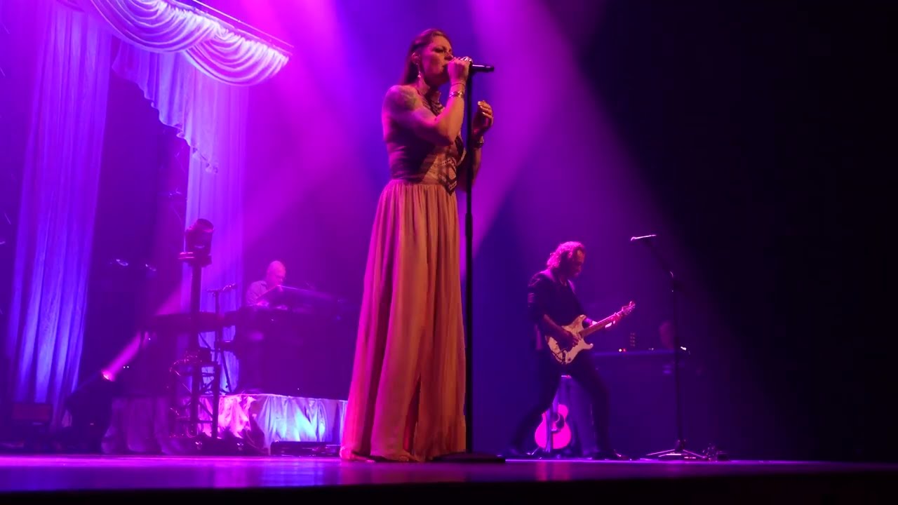 Floor Jansen - Invincible - 2025-10-03 @ Strijdlust Heerlen