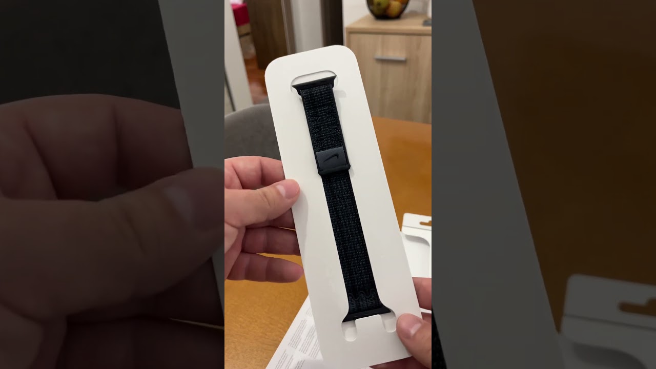 APPLE Watch Band, Nike Black/Blue Nike Sport Loop, MUJX3ZM/A