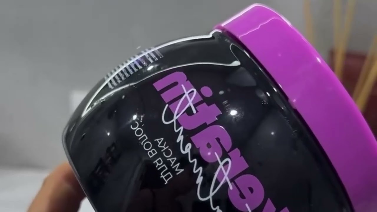 Transparent Clean: Floor Revival with Veronica for a Fresh Shine!