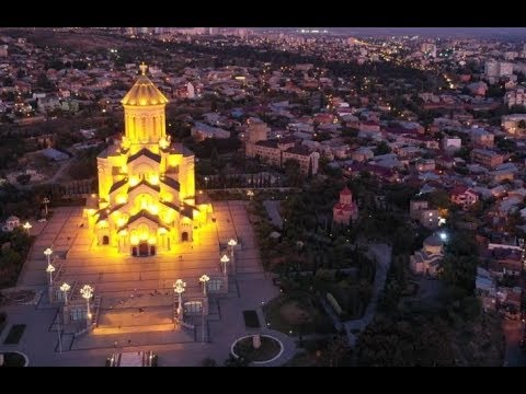 Кафедральный Собор в Тбилиси. Цминда-Самеба. Полет на дроне в Тбилиси. Tsminda-Sameba.  წმინა-სამება