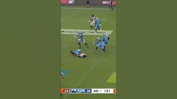 The #Toronto #argos intersection number 6 foes for 6 #Lions #cfl #bestvsbest #football