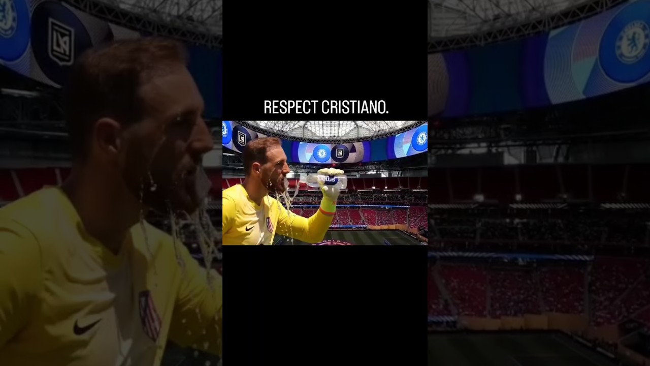 Ronaldo Sends Jersey to Trump, Calls For Peace! 🕊️ 