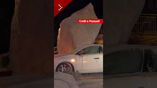 Crolli e danni a Pozzuoli per il forte terremoto. Auto distrutte e massi ovunque