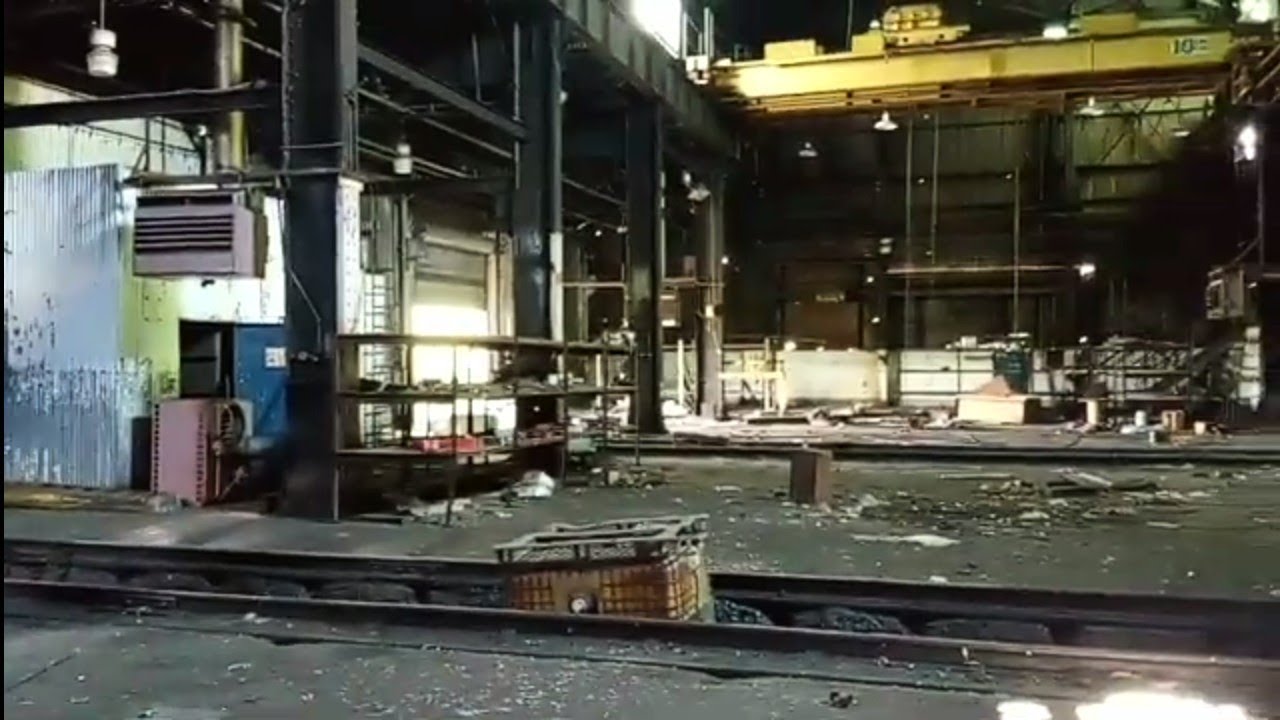 AbandonedBuilding of Republic Steel, a Steel Mill Site in the Rust Belt Youngstown, Ohio