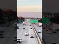 Los Angeles မြို့ရဲ့တစ်နေရာကို ဖြစ်သန်းသွားစဉ်