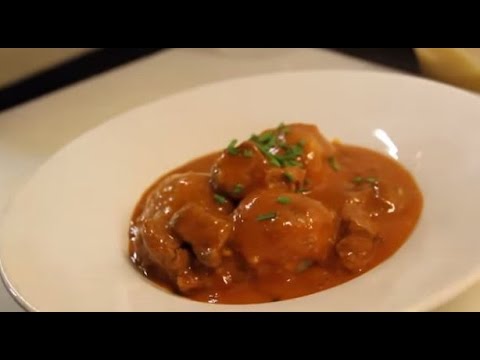 Video: Goulash With Dumplings