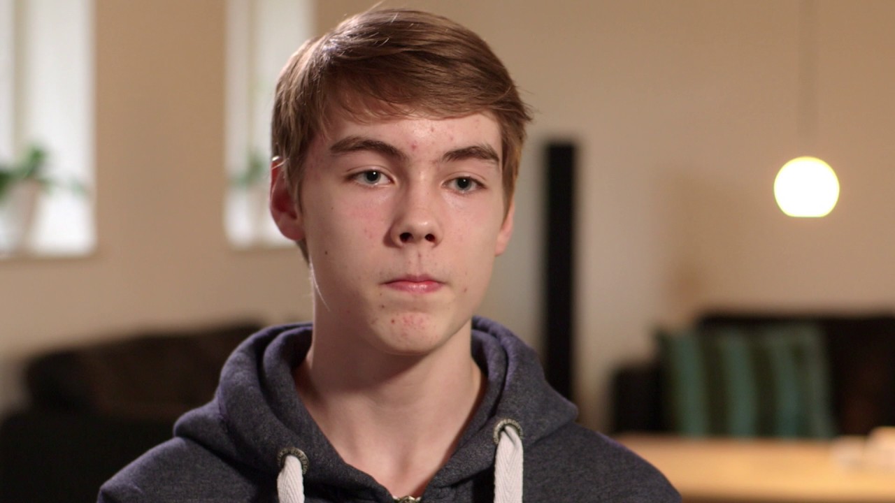 13-årige Emil gav sin mor hjertemassage i køkkenet - Hjerteforeningen