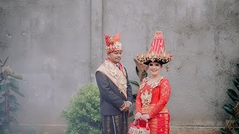 Pesta Adat   4    Bathara Tarigan & Tara Br Ginting