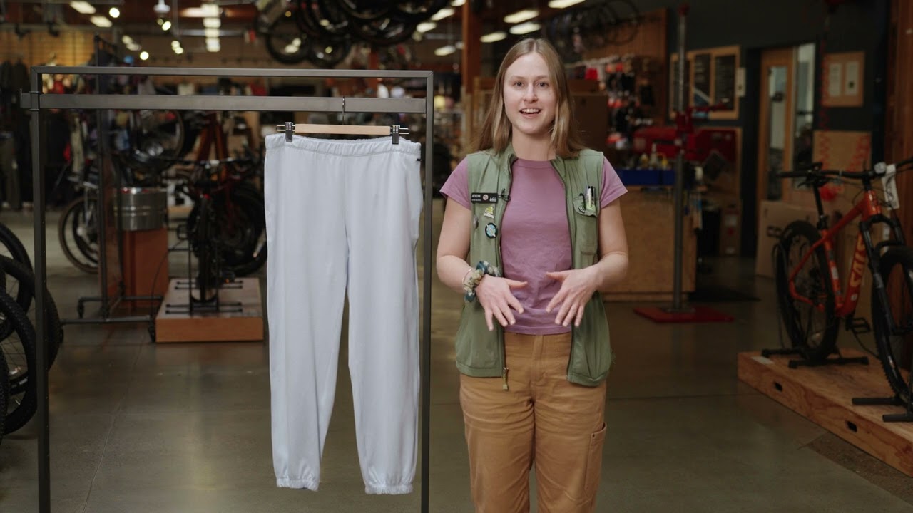 Preview of Vuori Halo Modern Sweatpants - Women's Video