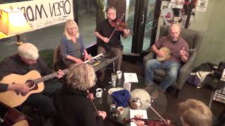 Jigs: Cadeau, Teagarden &amp; Rose in the Heather - Kafein Fiddle Session February 28, 2018