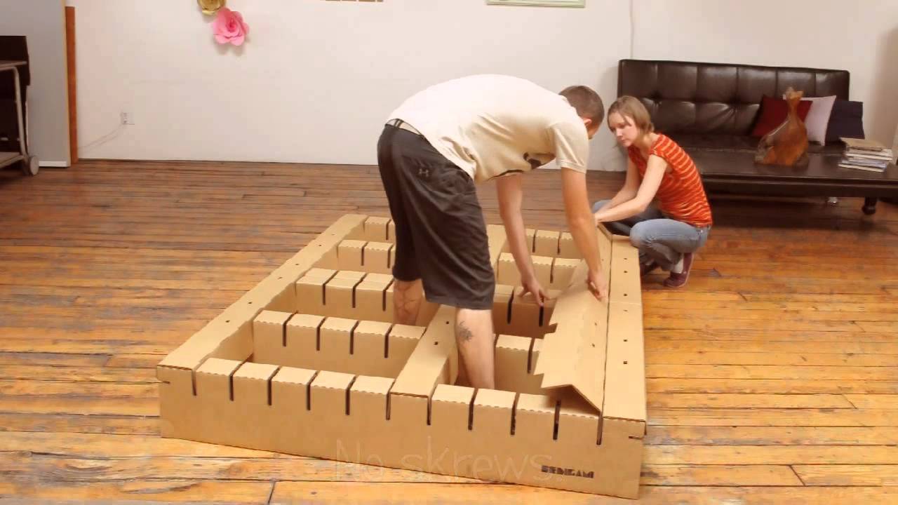 Bedigami OMG They Made A Cardboard Bed! - YouTube