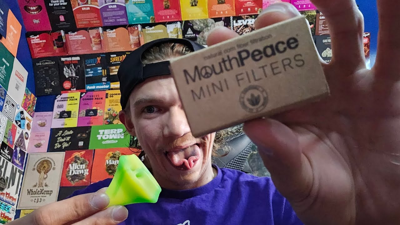 Half Gram Bong RIP VS Moose Labs MouthPeace Mini Filter!