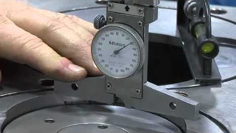 Measuring Piston Head Clearance Measurement on a Blackmer LB601 Reciprocating Gas Compressor