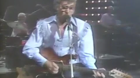 Carl Perkins, George Harrison - Everybody's Trying...