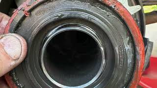 ISUZU NPR HD AXEL SEAL