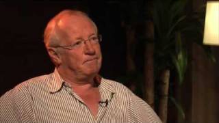 One on One - Robert Fisk - 07 Nov 08 - Part 1