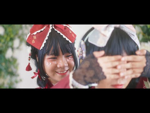 Video Waloli Lookbook | Portrait Video - youtube