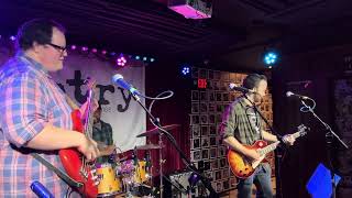 Nino Albanese Trio - Cissy Strut (The Meters cover)