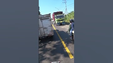 Would you do this on a motorcycle? 😳  #motorcycle #motorvlog #Surabaya #jakarta #motorcycle