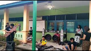 Musik dan tarian penyambutan dari Sanggar Sempato