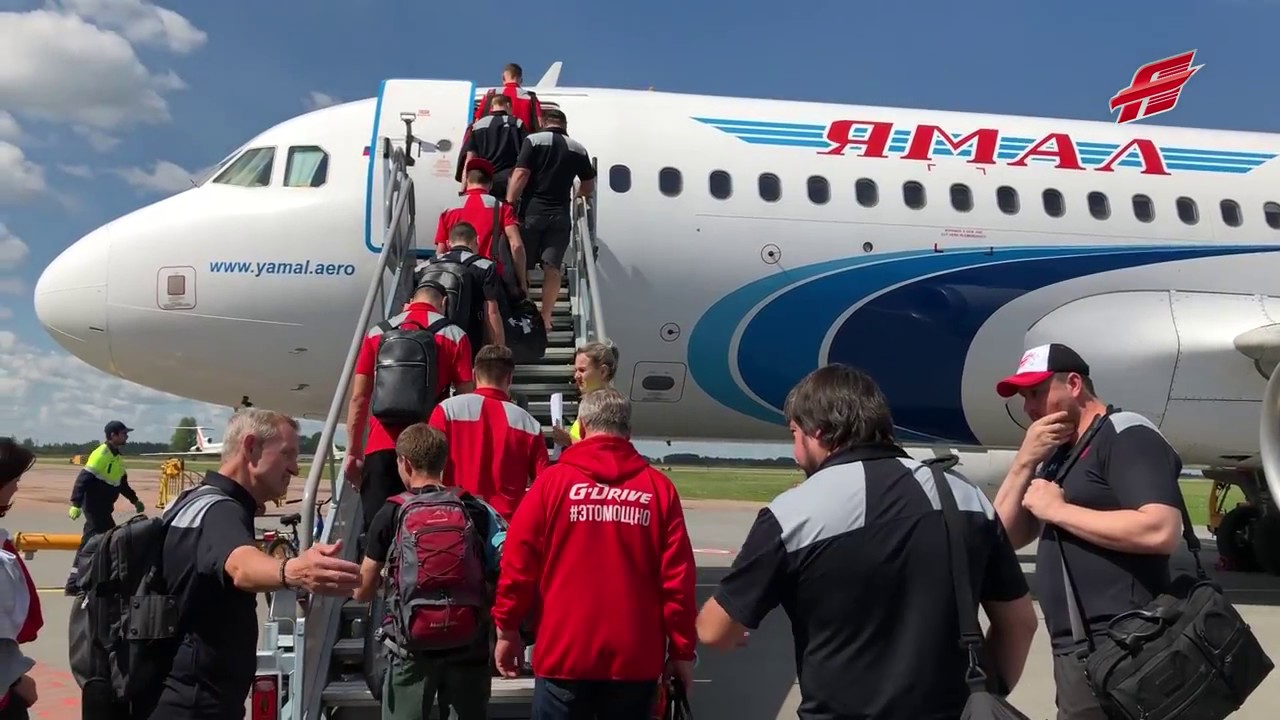 Рейс №1 в новом сезоне: Омск - Рованиеми [Сборы live. Часть 1] перелет в черногорию