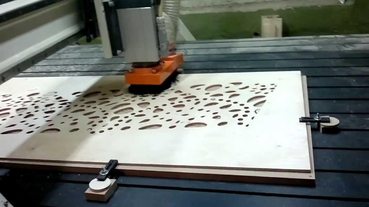 Фрезерование влагостойкой фанеры 6мм - YouTube