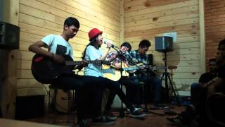 Download lagu Popy Pumpkins - Melangkah
