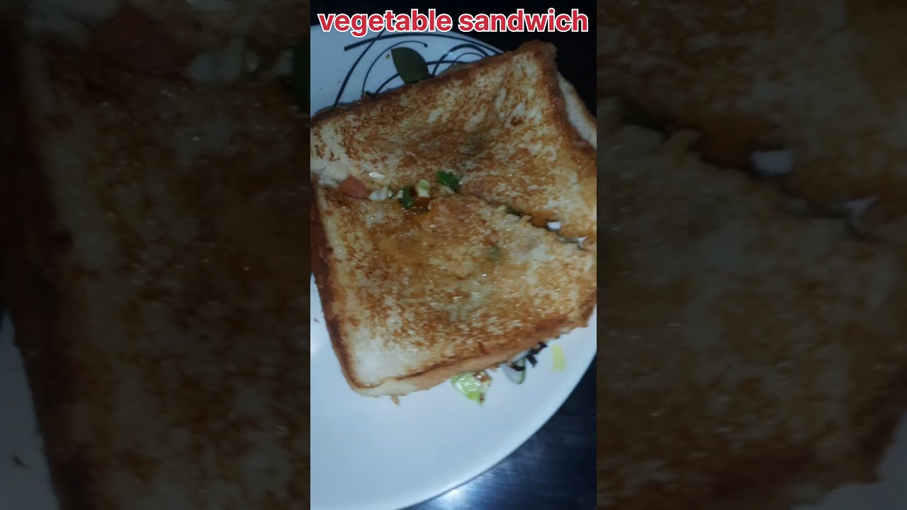 🥪 Aloo Stuffed Bread Sandwich Crispy outside, spicy inside! 