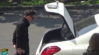 [8VBIZ] - Trấn Thành đi siêu xe 5 tỷ, Đại Nghĩa Việt Hương đi Taxi đến sự kiện