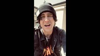 Kellin Quinn "Don't be hard on yourself:)" // April 3 2020 Veeps