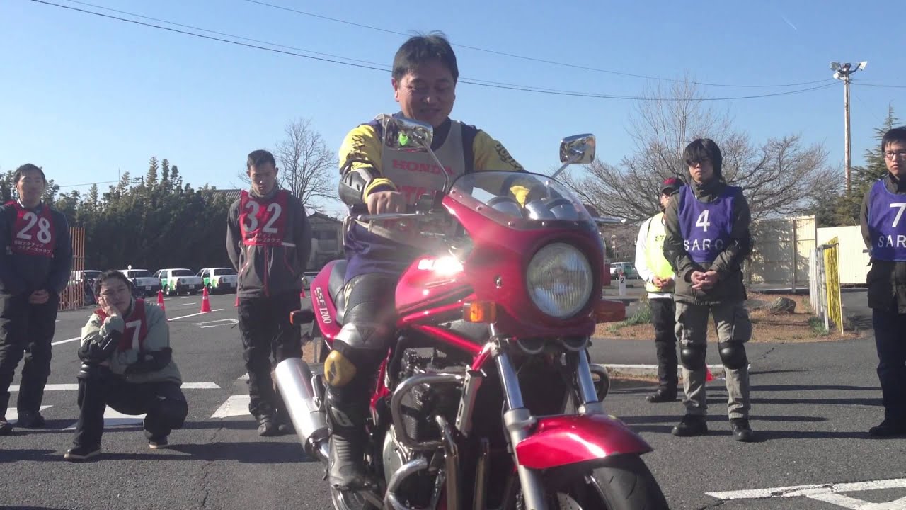 ライテクを学ぶ モトジムカーナのトップ選手による乗車姿勢レクチャー 2本立て 動画ライダー ライテクを学ぶ モトジムカーナのトップ選手による乗車姿勢レクチャー 2本立て 動画ライダー