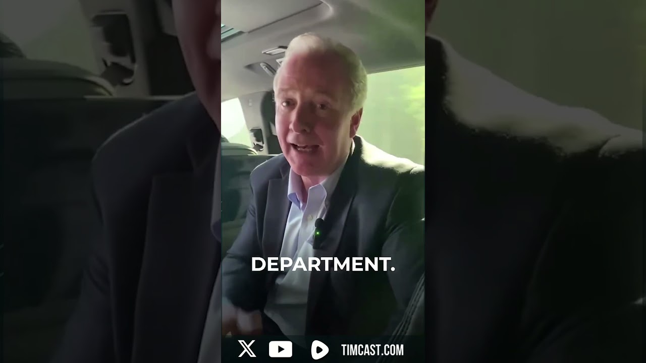Senator Makes BIZARRE Visit To El Salvador