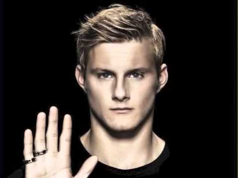 Alexander Ludwig: falámos com o Bjorn, de Vikings