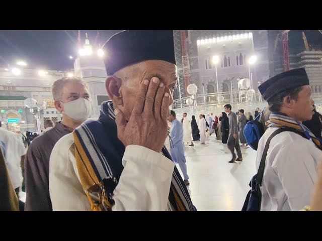 BIKIN PUSING!! JALAN JAUH SAMPAI UJUNG MASJID GARA GARA JALANAN DI TUTUP & TEMANNYA JLN SANGAT CEPAT class=