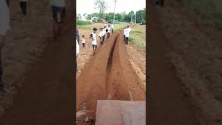 Trenching in soft soil. 3 feet deep.  10" width.  8949654243 screenshot 1