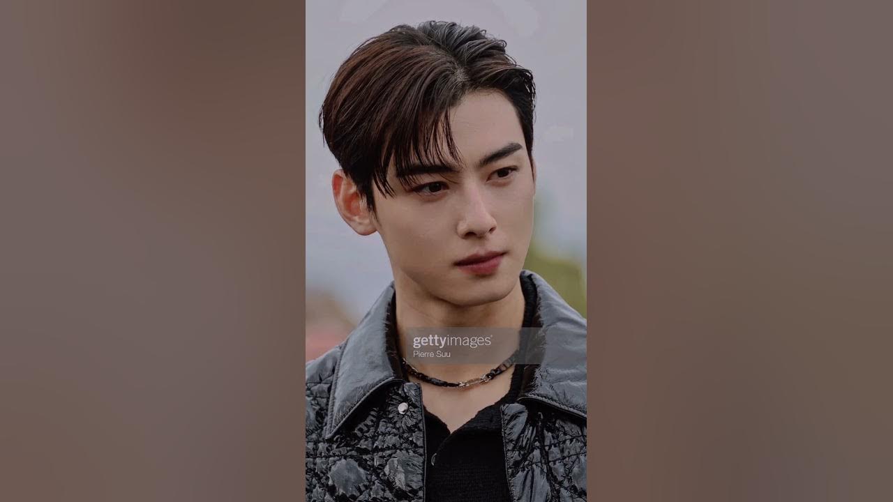 220927] 📸 Cha Eunwoo at Dior Fashion Show in Paris #diorss23  #parisfashionweek - - - #차은우 #chaeunwoo #チャウヌ #車銀優 #ชาอึนอู #アストロ…