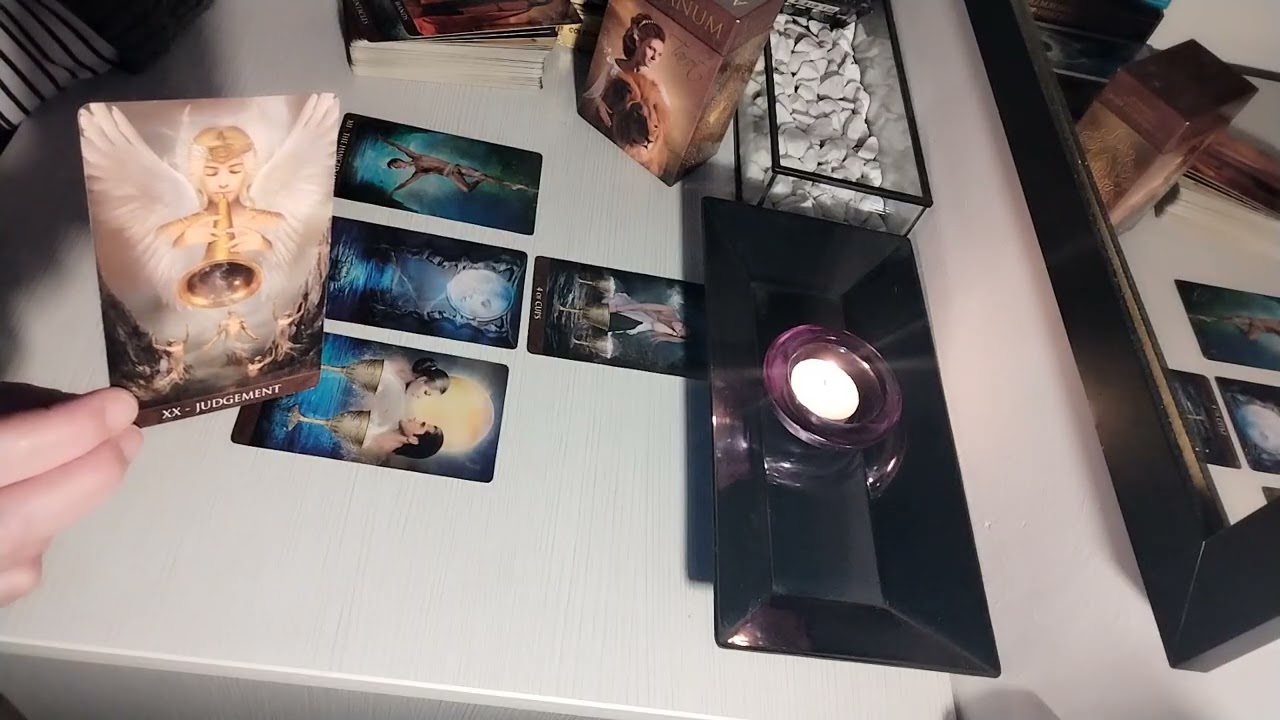 OTKRIVAMO ONO ŠTO NE GOVORI - NJEGOVU PROŠLOST, PODSVEST, NAMERE PREMA TEBI, ISHOD💫 BIRAJ GRUPU 💫