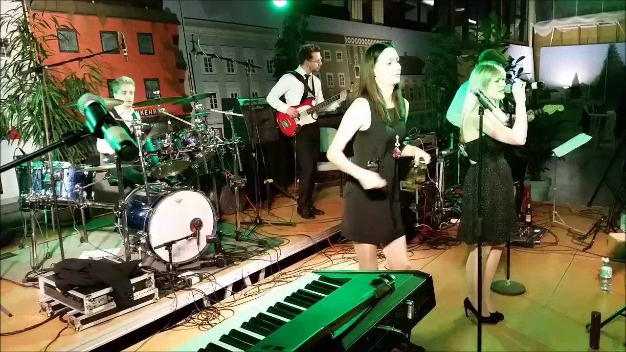 Nine to Five @ Stadtball Altheim 2015