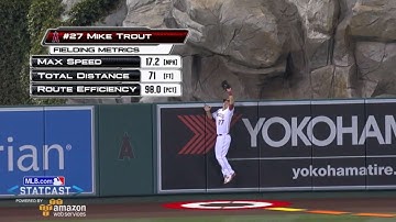 COL@LAA: Trout leaps at the wall to make the catch