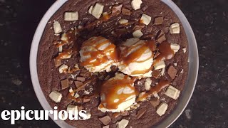 We show you how to make a giant chocolate share cookie. still
haven’t subscribed epicurious on ? ►► http://bit.ly/episub about
br...