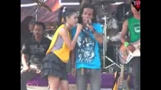 Aku padamu-Anjar Agustin feat Sodiq-MONATA (Pati 2010).flv