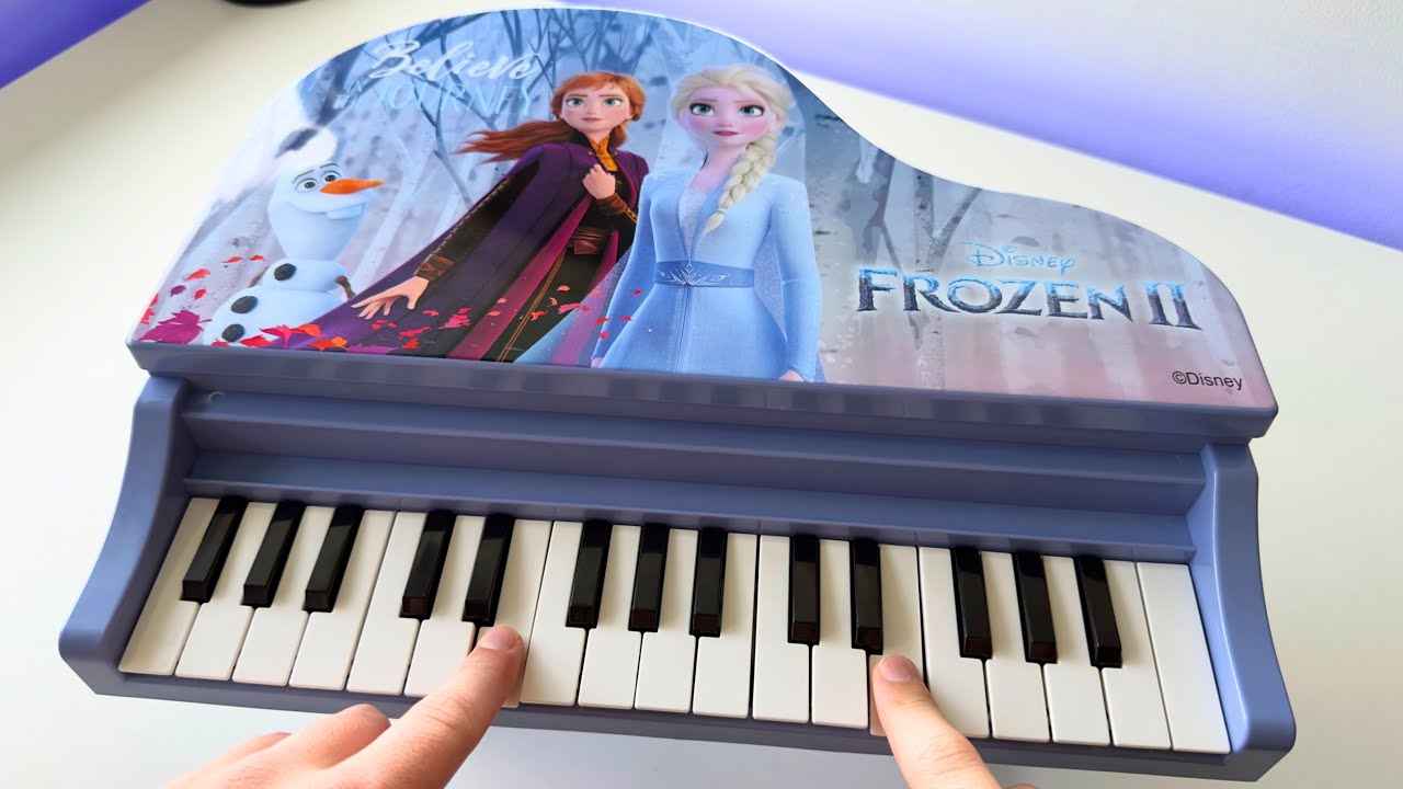 Frozen piano be like: - YouTube