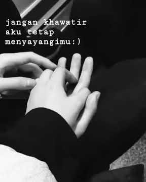 Status wa kekinian (kumohon jangan pergi,aku sudah nyaman)