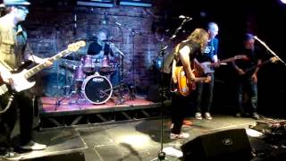 The Light & Tim Spink - Get It On screenshot 2