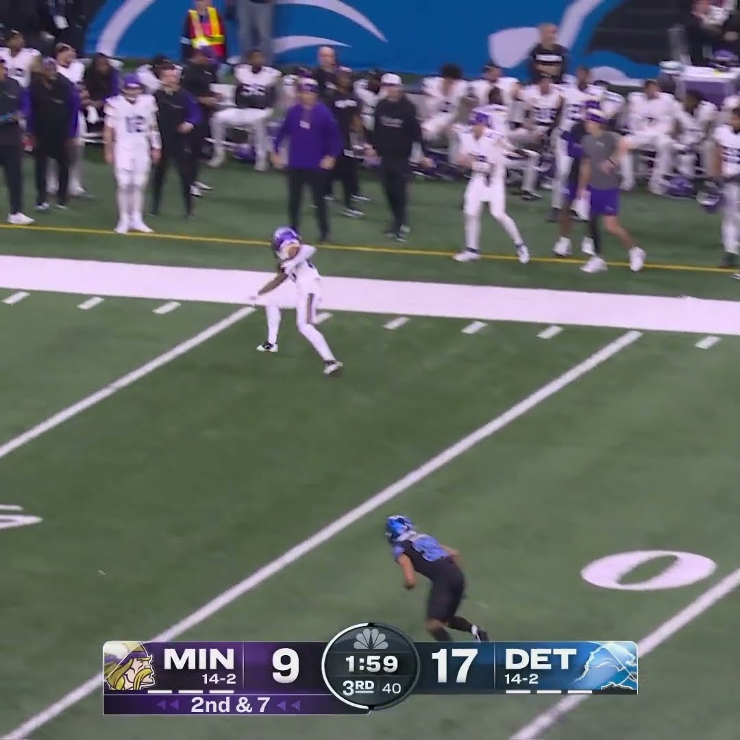 Jalen Nailor catches for a 27-yard Gain vs. Detroit Lions