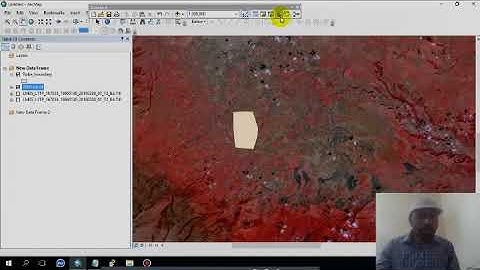 How to clip the base map in arc gis 10.8